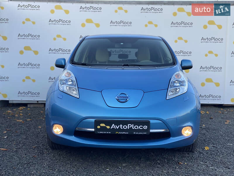 Хэтчбек Nissan Leaf 2011 в Луцке фото 2 Хэтчбек Nissan Leaf 2011 в Луцке
