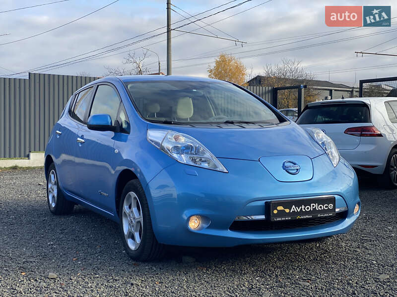 Хэтчбек Nissan Leaf 2011 в Луцке фото 20 Хэтчбек Nissan Leaf 2011 в Луцке