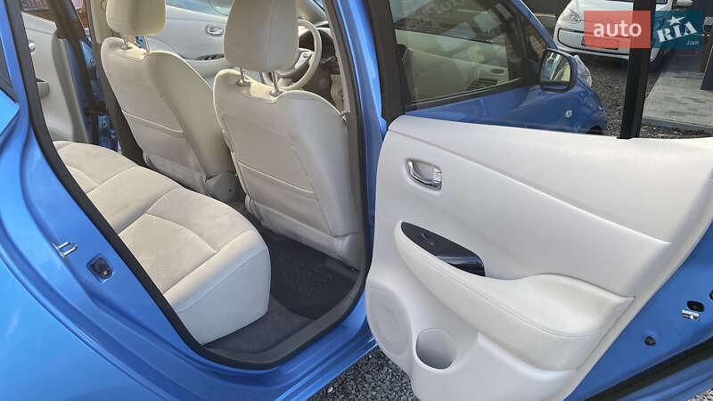 Хэтчбек Nissan Leaf 2011 в Луцке фото 39 Хэтчбек Nissan Leaf 2011 в Луцке