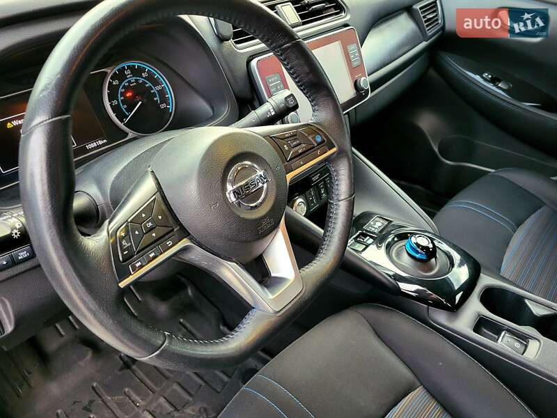 Хэтчбек Nissan Leaf 2020 в Кременчуге фото 15 Хэтчбек Nissan Leaf 2020 в Кременчуге