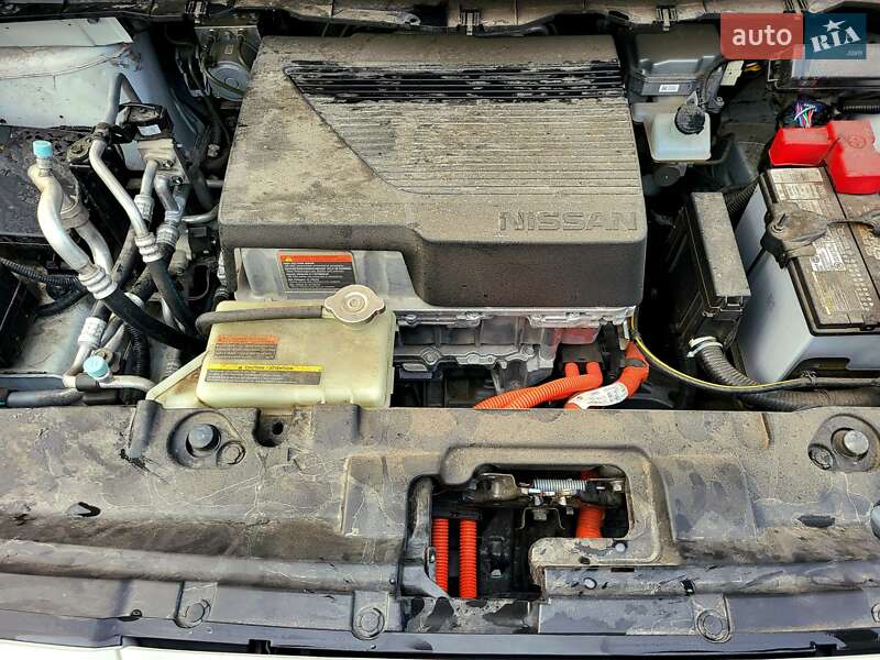 Хэтчбек Nissan Leaf 2020 в Кременчуге фото 21 Хэтчбек Nissan Leaf 2020 в Кременчуге