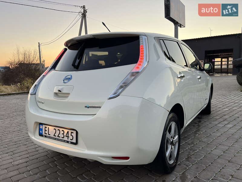 Хетчбек Nissan Leaf 2012 в Львові