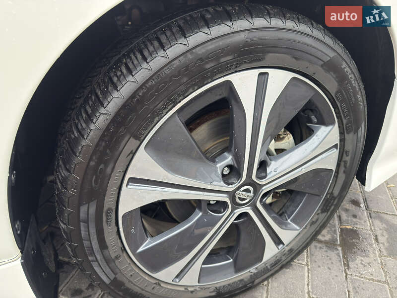 Хэтчбек Nissan Leaf 2019 в Ровно фото 34 Хэтчбек Nissan Leaf 2019 в Ровно