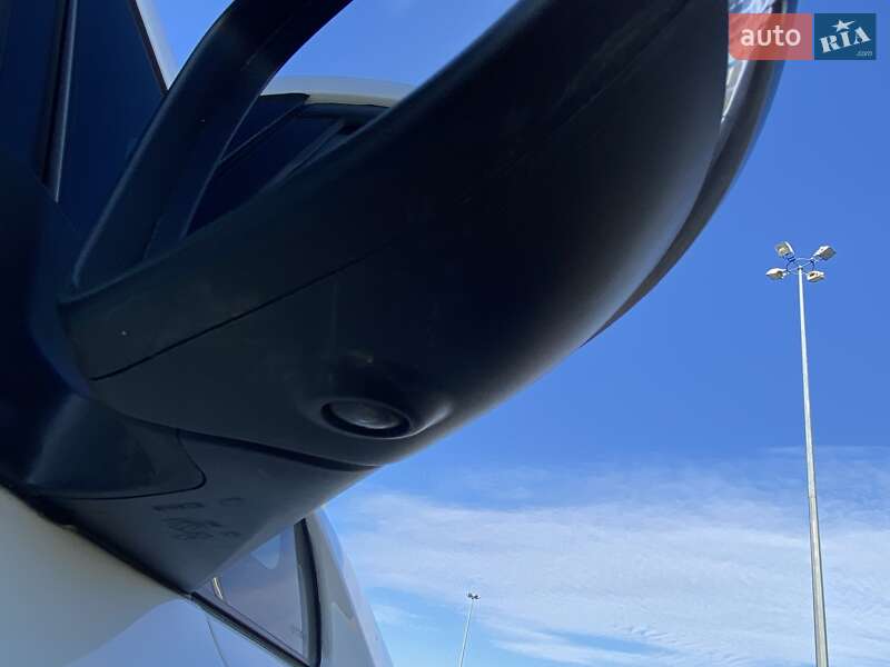 Хетчбек Nissan Leaf 2018 в Львові