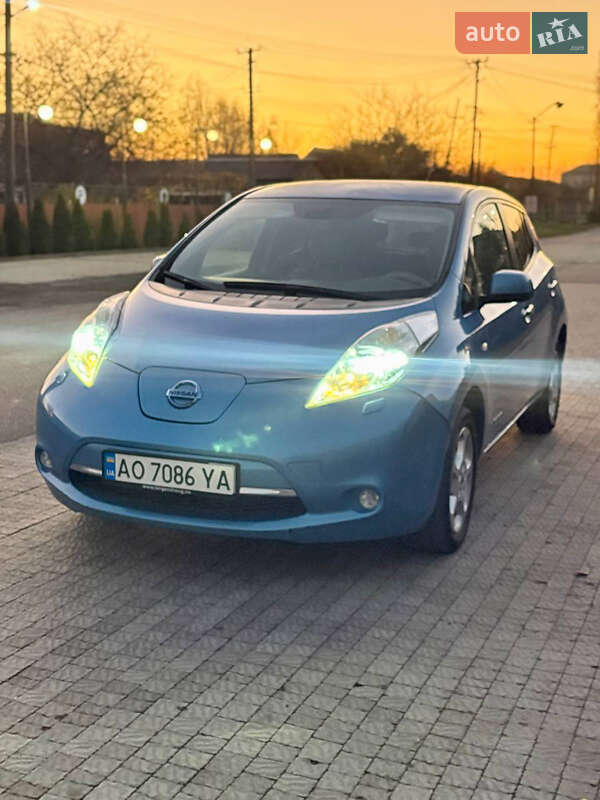 Nissan Leaf 2012