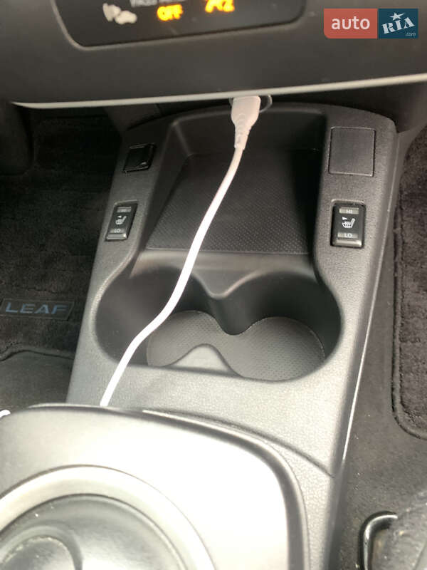 Хэтчбек Nissan Leaf 2014 в Днепре фото 28 Хэтчбек Nissan Leaf 2014 в Днепре