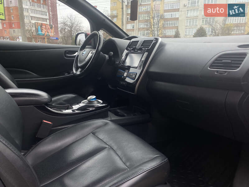 Хэтчбек Nissan Leaf 2014 в Ивано-Франковске фото 9 Хэтчбек Nissan Leaf 2014 в Ивано-Франковске