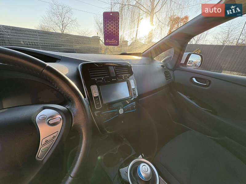 Хэтчбек Nissan Leaf 2014 в Луцке фото 20 Хэтчбек Nissan Leaf 2014 в Луцке