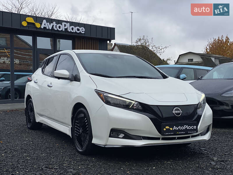 Хэтчбек Nissan Leaf 2023 в Луцке