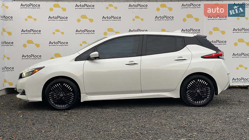 Хэтчбек Nissan Leaf 2023 в Луцке