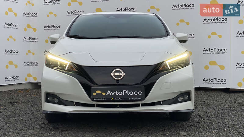 Хэтчбек Nissan Leaf 2023 в Луцке