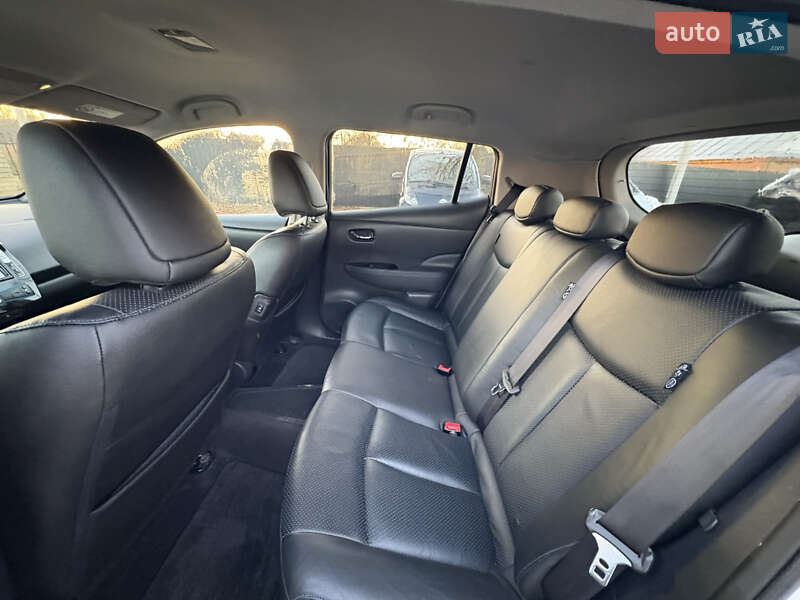 Хэтчбек Nissan Leaf 2014 в Луцке фото 20 Хэтчбек Nissan Leaf 2014 в Луцке