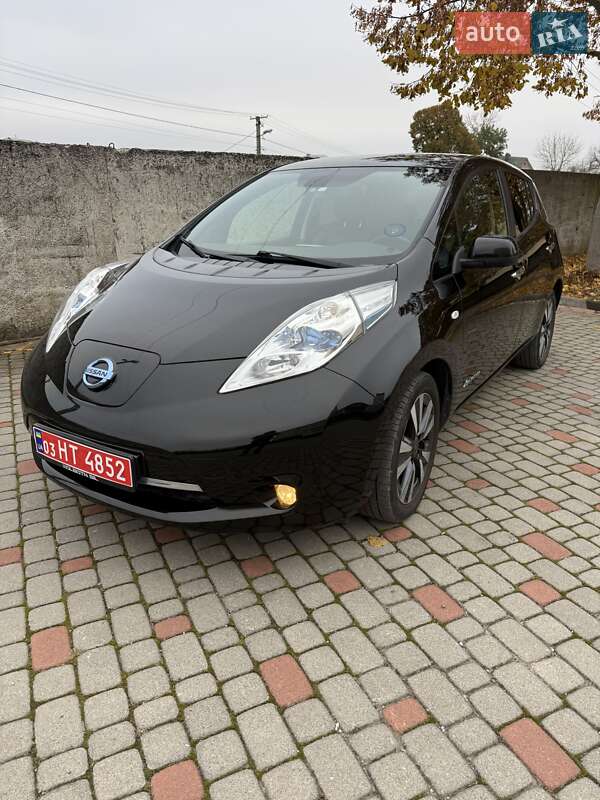 Хэтчбек Nissan Leaf 2013 в Тернополе