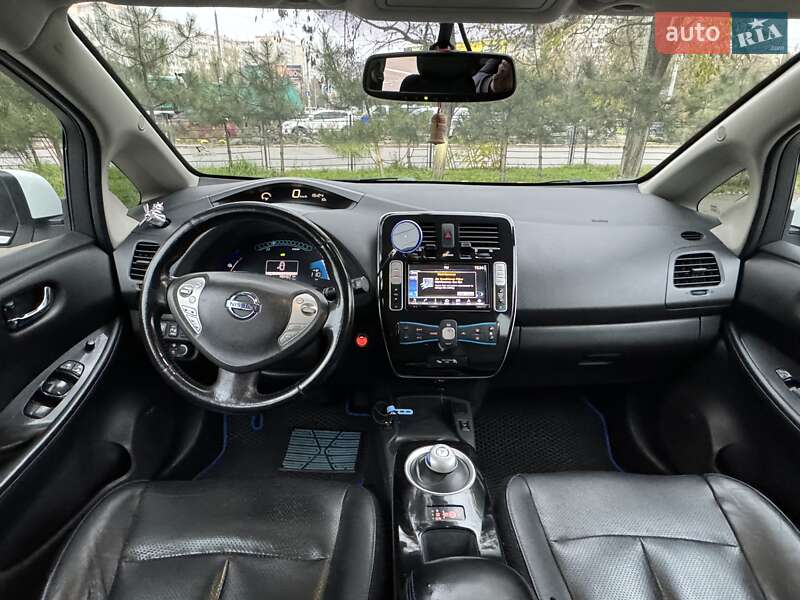 Хэтчбек Nissan Leaf 2016 в Одессе фото 18 Хэтчбек Nissan Leaf 2016 в Одессе