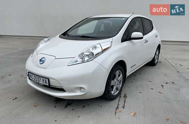 Хетчбек Nissan Leaf 2015 в Луцьку
