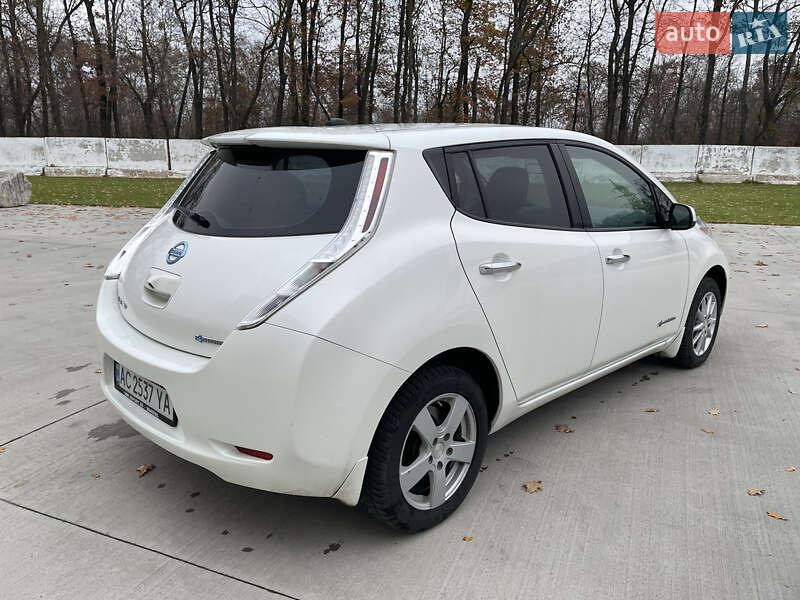 Хэтчбек Nissan Leaf 2015 в Луцке фото 8 Хэтчбек Nissan Leaf 2015 в Луцке