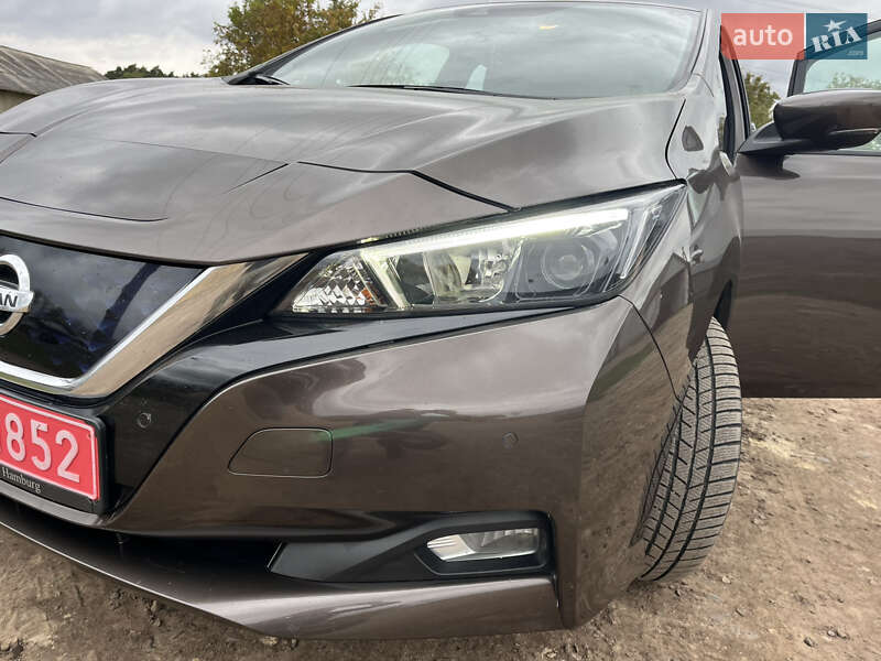Хэтчбек Nissan Leaf 2021 в Бродах фото 76 Хэтчбек Nissan Leaf 2021 в Бродах