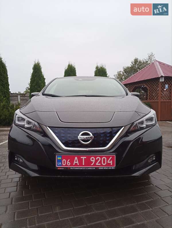 Хэтчбек Nissan Leaf 2021 в Олевске фото 2 Хэтчбек Nissan Leaf 2021 в Олевске