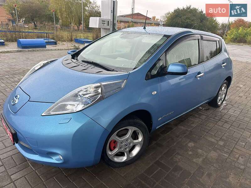 Хетчбек Nissan Leaf 2013 в Прилуках фото 10 Хетчбек Nissan Leaf 2013 в Прилуках