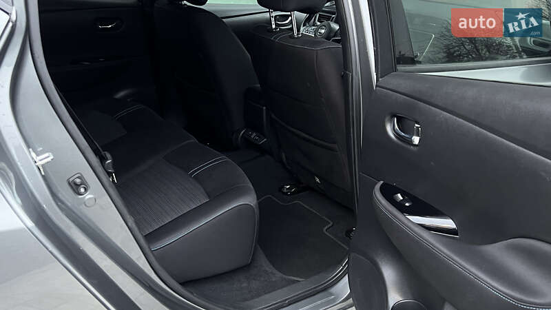 Хэтчбек Nissan Leaf 2020 в Луцке фото 59 Хэтчбек Nissan Leaf 2020 в Луцке