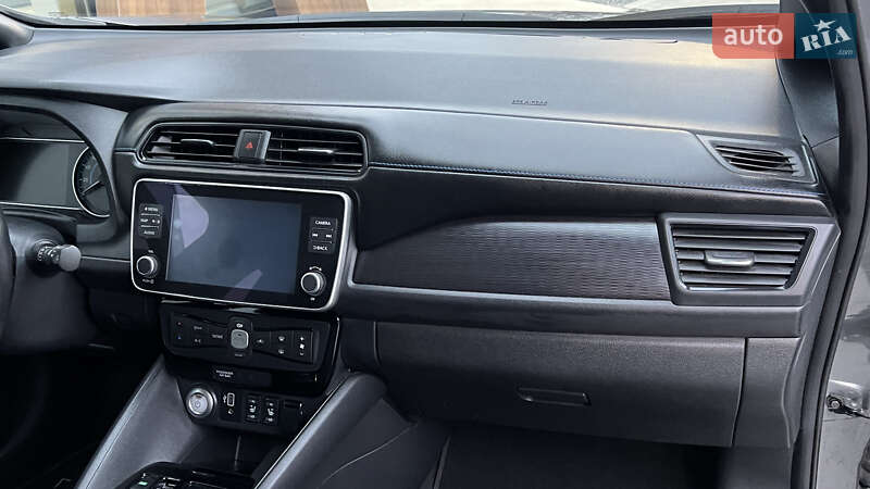 Хэтчбек Nissan Leaf 2020 в Луцке фото 77 Хэтчбек Nissan Leaf 2020 в Луцке