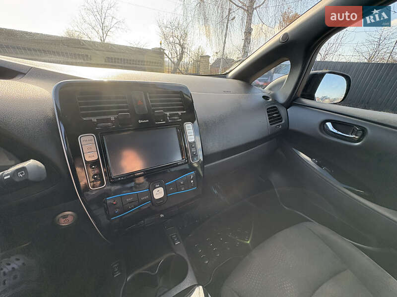 Хэтчбек Nissan Leaf 2014 в Луцке фото 21 Хэтчбек Nissan Leaf 2014 в Луцке