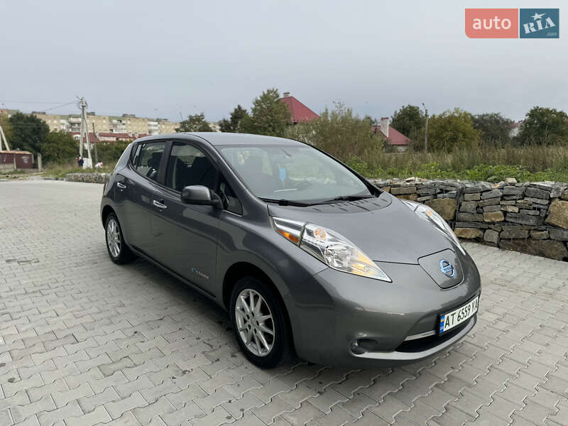 Хэтчбек Nissan Leaf 2015 в Калуше фото 5 Хэтчбек Nissan Leaf 2015 в Калуше