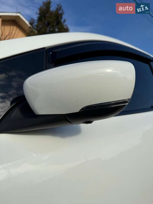 Хэтчбек Nissan Leaf 2019 в Ужгороде фото 8 Хэтчбек Nissan Leaf 2019 в Ужгороде