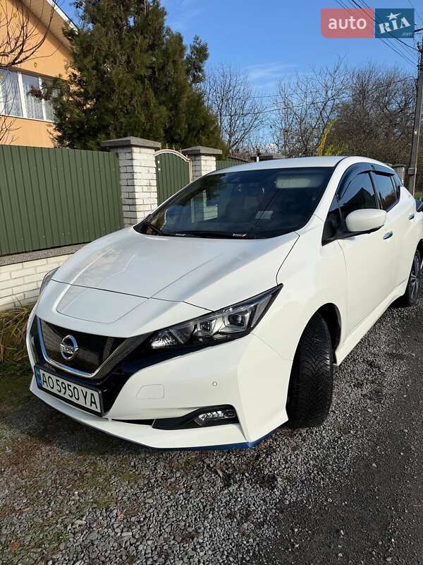 Хэтчбек Nissan Leaf 2019 в Ужгороде фото 10 Хэтчбек Nissan Leaf 2019 в Ужгороде