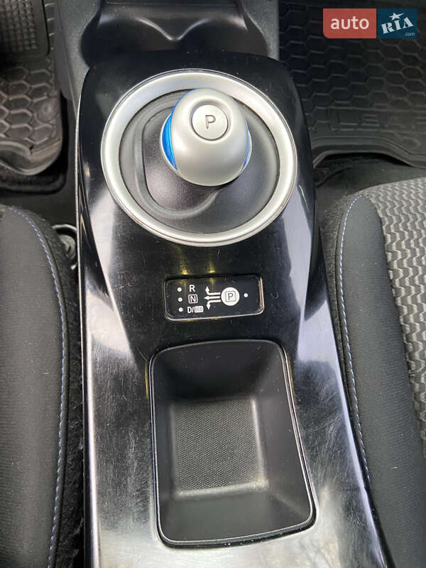 Хэтчбек Nissan Leaf 2014 в Харькове