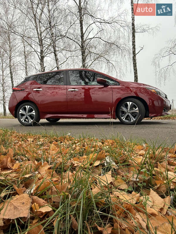 Хетчбек Nissan Leaf 2020 в Яготині
