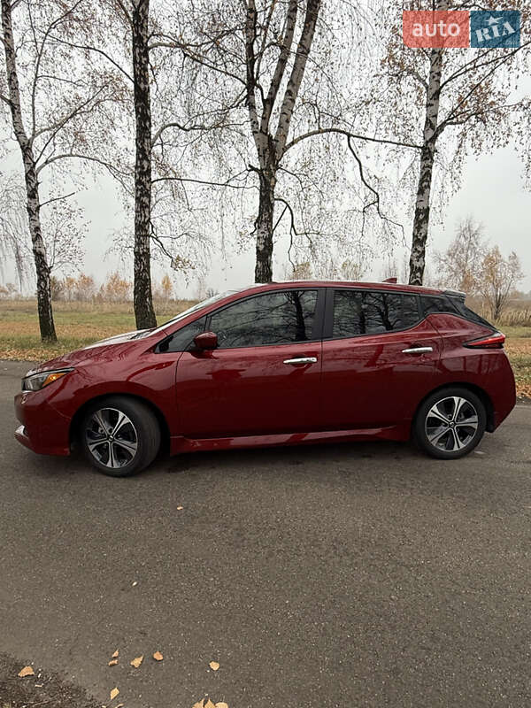 Хетчбек Nissan Leaf 2020 в Яготині