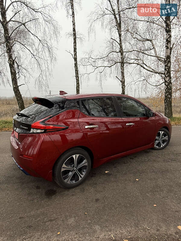 Хетчбек Nissan Leaf 2020 в Яготині