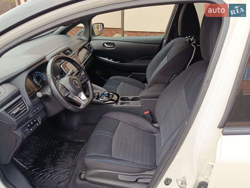 Хэтчбек Nissan Leaf 2020 в Львове фото 10 Хэтчбек Nissan Leaf 2020 в Львове