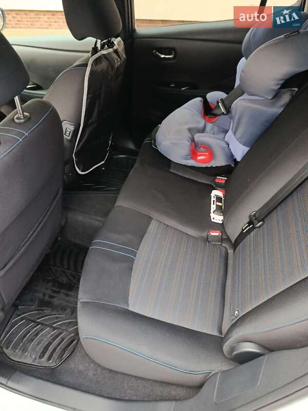 Хэтчбек Nissan Leaf 2020 в Львове фото 18 Хэтчбек Nissan Leaf 2020 в Львове