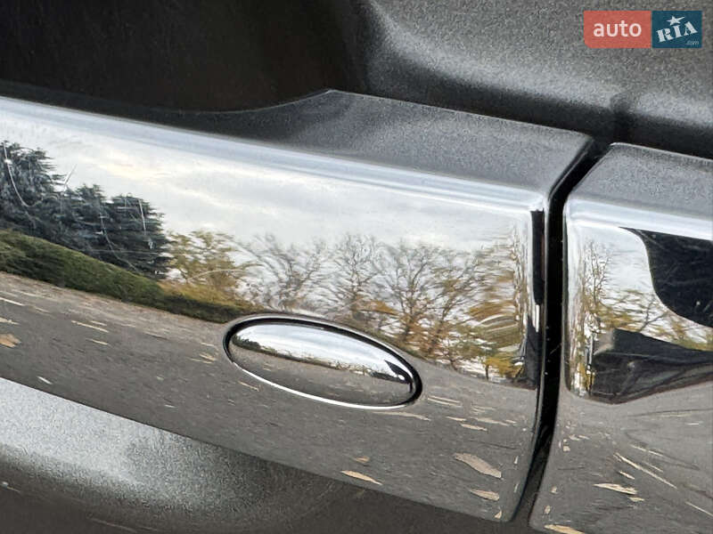 Хэтчбек Nissan Leaf 2015 в Днепре фото 9 Хэтчбек Nissan Leaf 2015 в Днепре