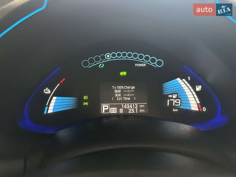 Хэтчбек Nissan Leaf 2017 в Одессе