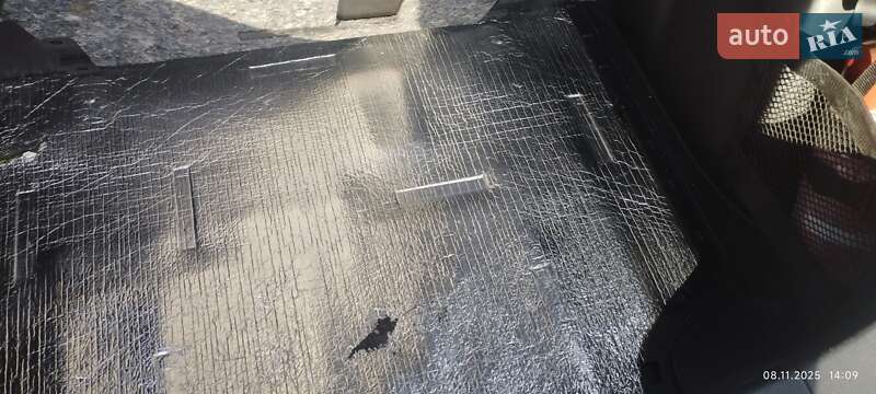 Хэтчбек Nissan Leaf 2019 в Ужгороде фото 32 Хэтчбек Nissan Leaf 2019 в Ужгороде