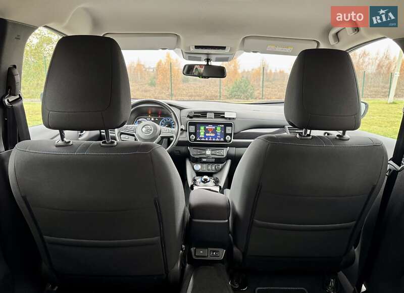 Хэтчбек Nissan Leaf 2022 в Ровно