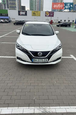 Хэтчбек Nissan Leaf 2019 в Одессе
