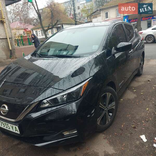 Хэтчбек Nissan Leaf 2019 в Житомире