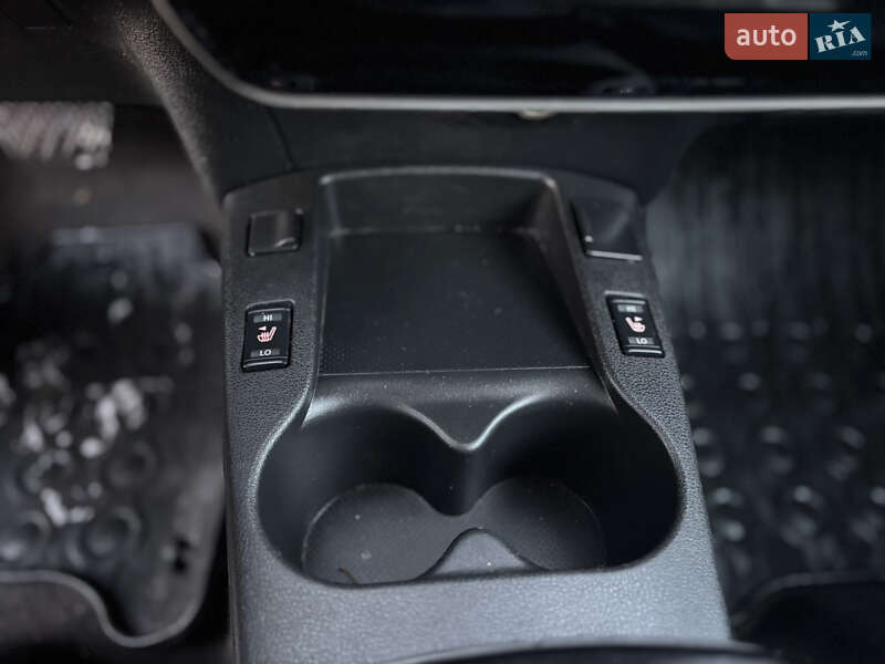 Хетчбек Nissan Leaf 2016 в Володимирі