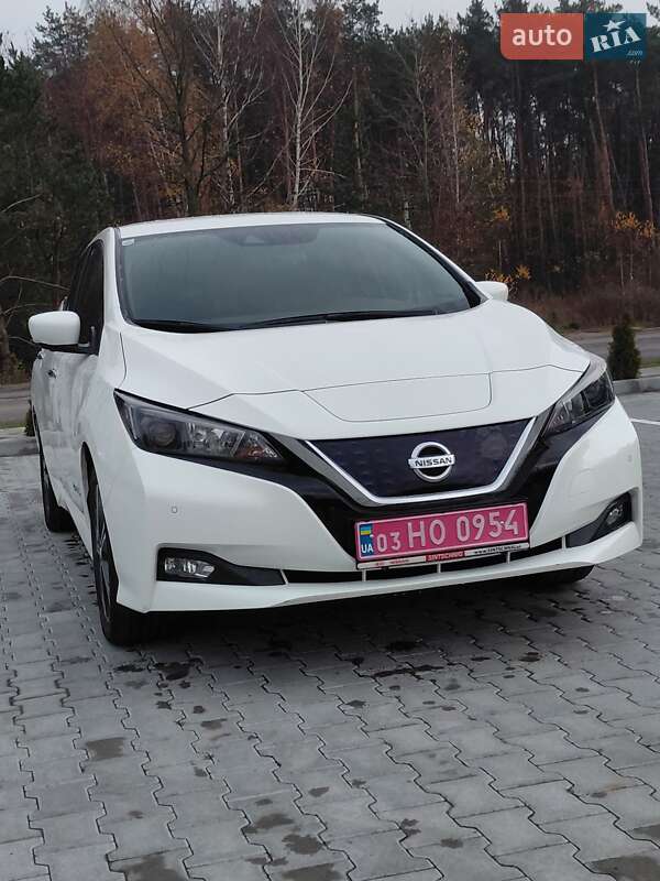 Хетчбек Nissan Leaf 2019 в Ковелі