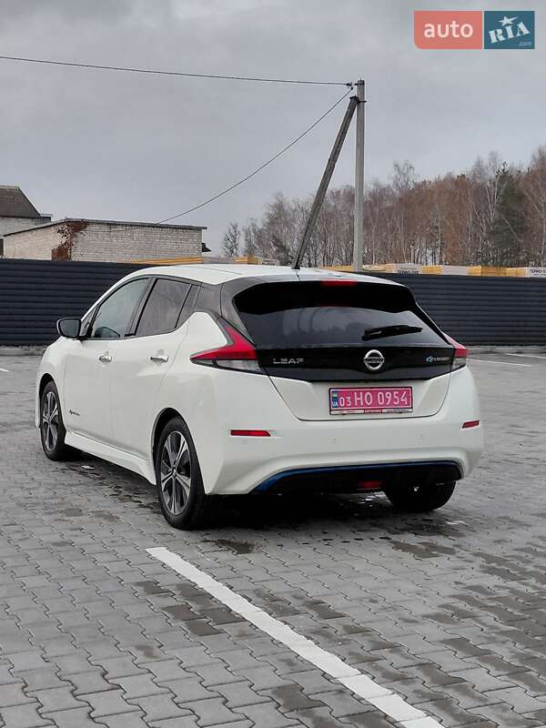 Хетчбек Nissan Leaf 2019 в Ковелі
