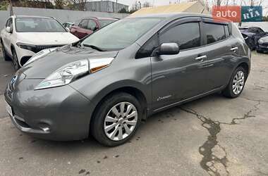 Хетчбек Nissan Leaf 2015 в Одесі