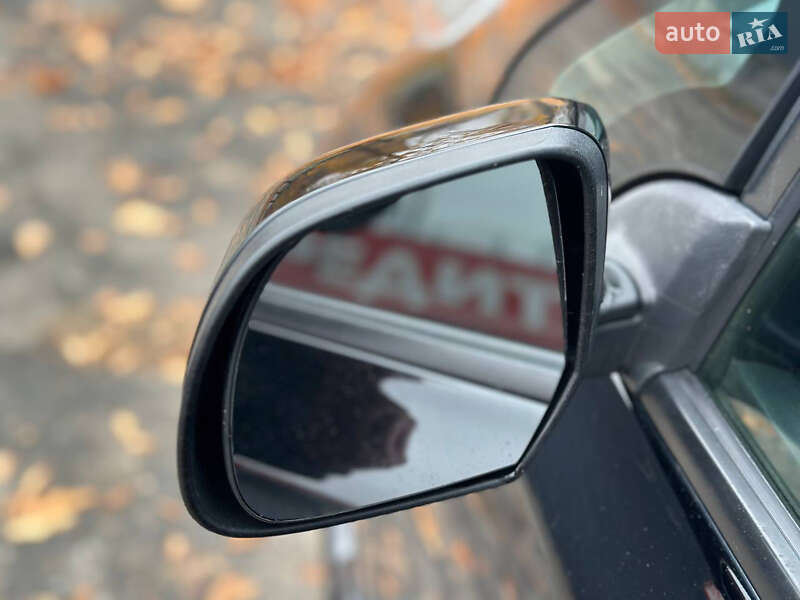 Хэтчбек Nissan Leaf 2014 в Днепре