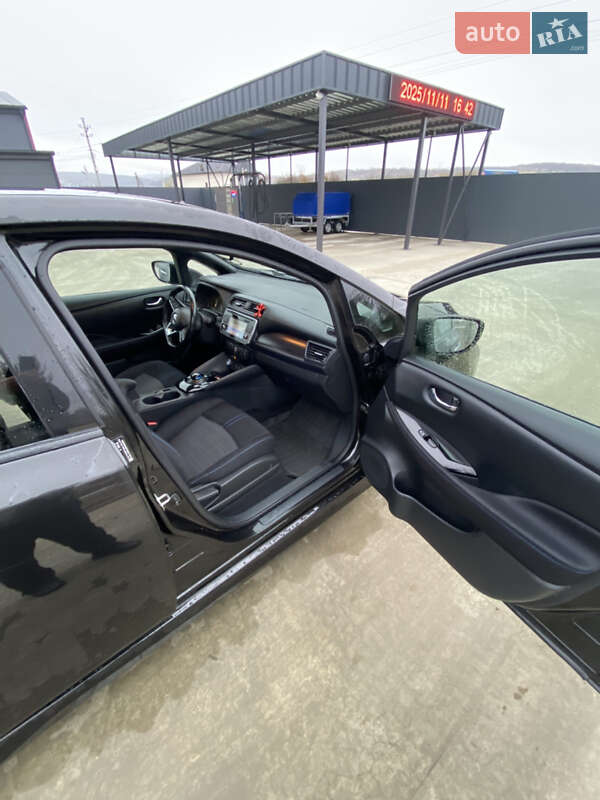 Хэтчбек Nissan Leaf 2018 в Ужгороде фото 10 Хэтчбек Nissan Leaf 2018 в Ужгороде