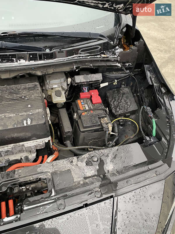Хэтчбек Nissan Leaf 2018 в Ужгороде фото 14 Хэтчбек Nissan Leaf 2018 в Ужгороде