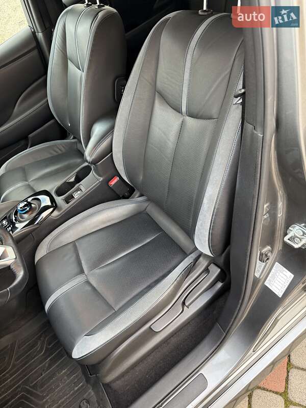 Хэтчбек Nissan Leaf 2018 в Тернополе фото 30 Хэтчбек Nissan Leaf 2018 в Тернополе