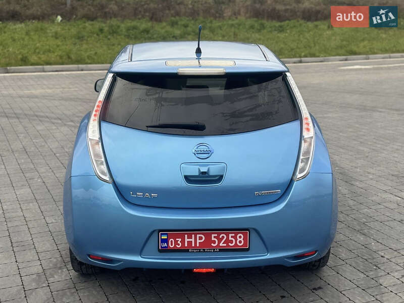 Хетчбек Nissan Leaf 2012 в Львові